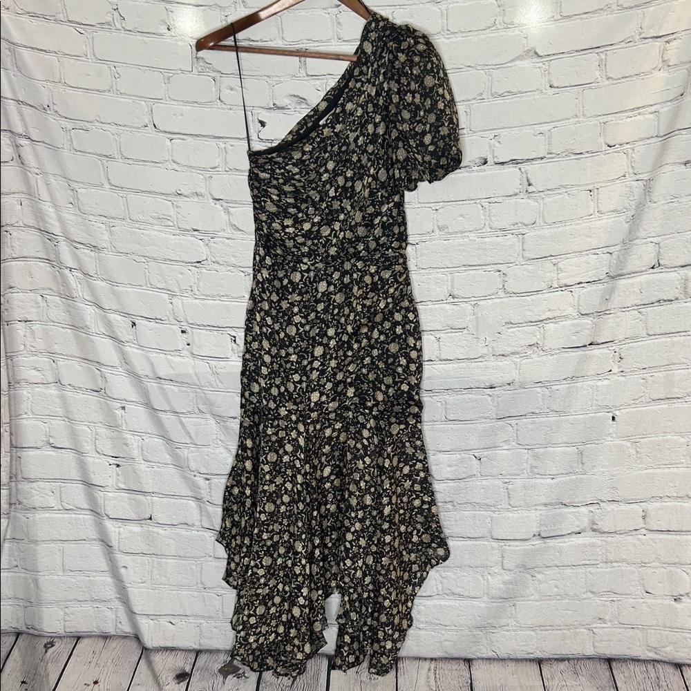 ASTR Floral Metallic One-Shoulder Dress Size X-Small Excellent Condition